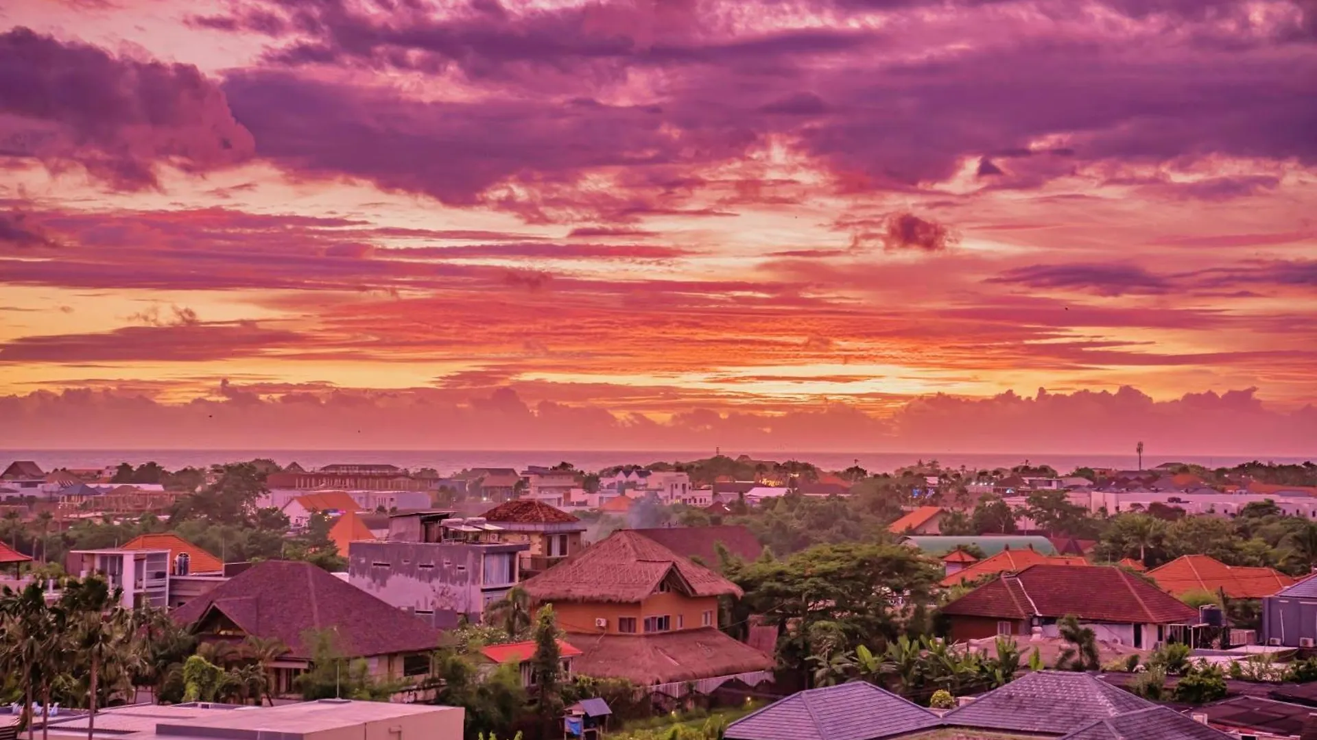 The One Umalas Aparthotel Canggu