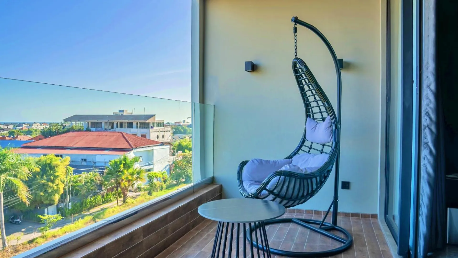 The One Umalas Aparthotel Canggu